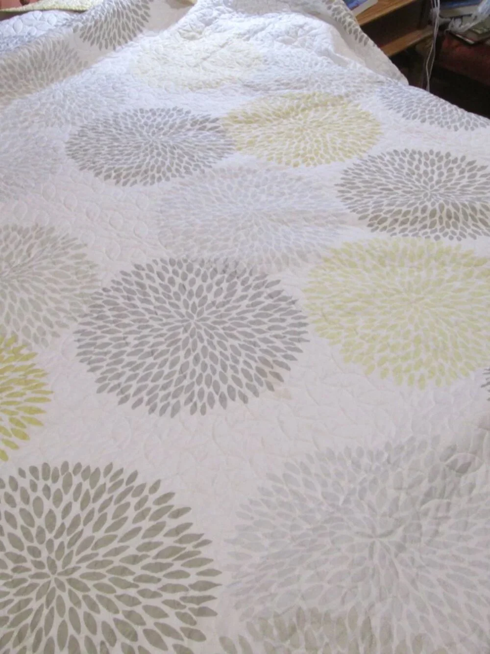 The big one bold medallion quilt yellow gray reversible to tiny polka dot yellow